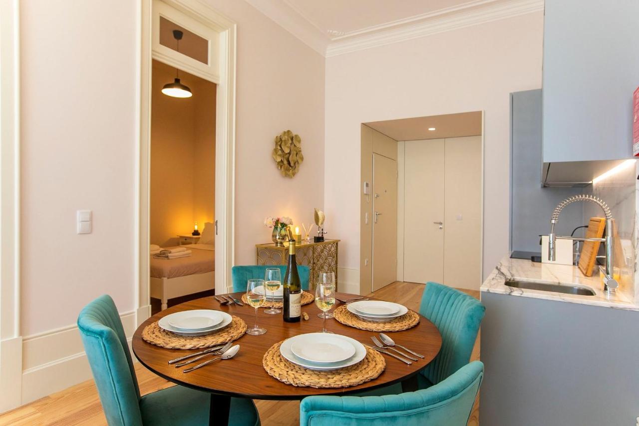 Lovelystay - 2Br Flat With Ac In Duque De Loule Порту Экстерьер фото
