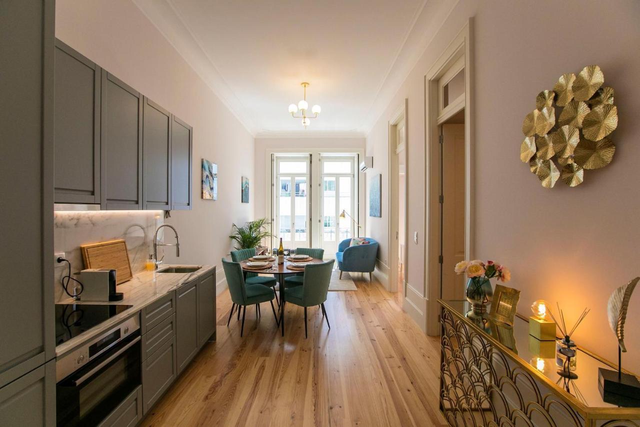 Lovelystay - 2Br Flat With Ac In Duque De Loule Порту Экстерьер фото